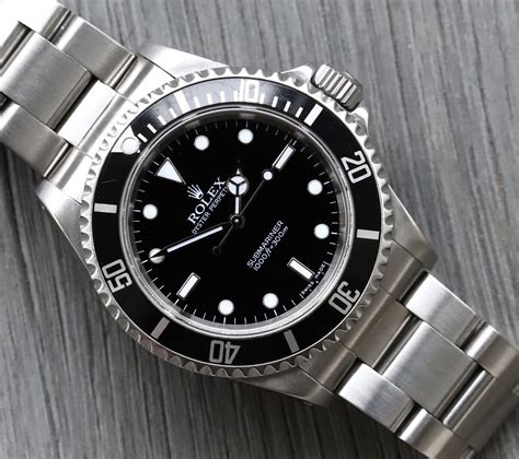 rolex 14060m 2 liner vs 4 liner|rolex 14060m 2 line vs 4 line.